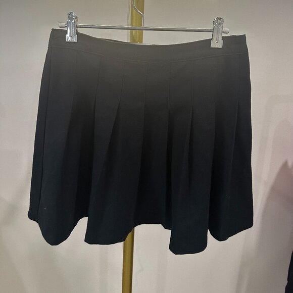 Skirt HOLLISTER Size M Hight Rise - Black - Picture 1 of 6